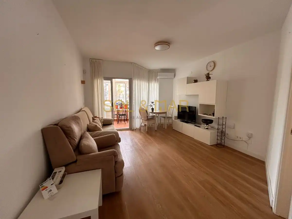 Apartamento con piscina en alquiler en Centro, imagen 3
