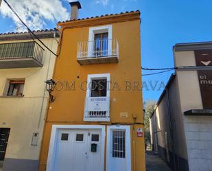 Exterior view of Single-family semi-detached for sale in Sant Pau de Segúries  with Heating