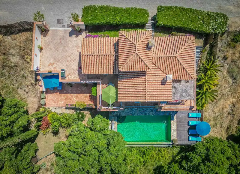 Casa amb piscina en venda a Altos de Estepona, imagen 21