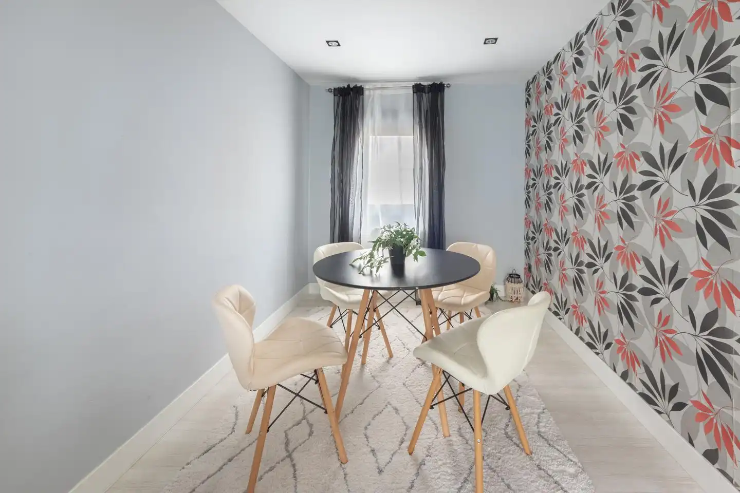 Comedor de Piso en venta en Bilbao  con Amueblado