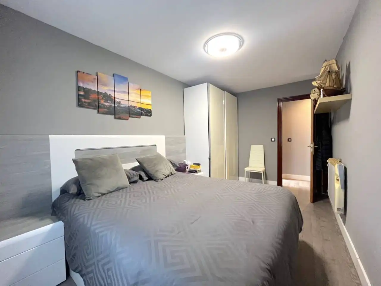 Bedroom of Flat for sale in Erandio  with Heating, Terrace and Furnished