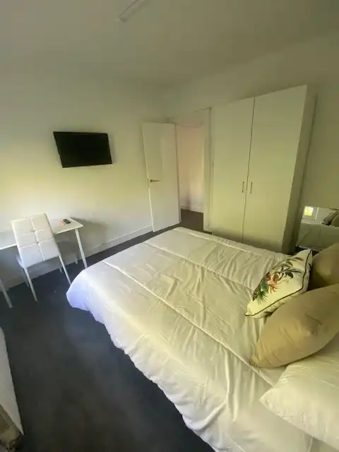 Bedroom of Flat for rent in Salamanca  with Heating, Parquet flooring and Furnished