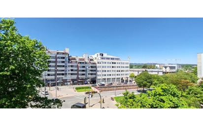 Exterior view of Attic for sale in Girona Capital  with Terrace