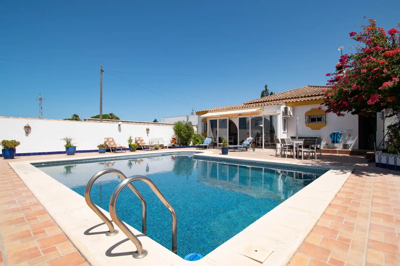 Piscina de Casa o xalet en venda en Chiclana de la Frontera
