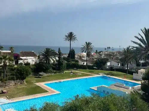 Piscina de Piso en venta en Estepona con Aire acondicionado, Piscina y Balcón