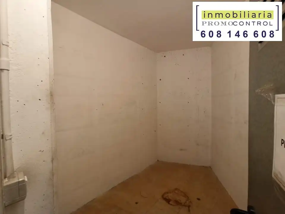 Garaje en venta en Villanueva de Gállego