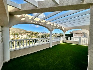 Xalet amb jardí en venda a Pueblo Acantilado - Lanuza