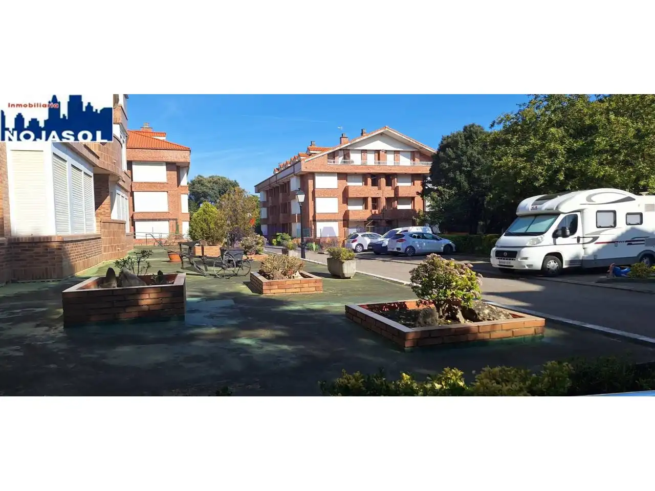 Vista exterior de Apartament de lloguer en Noja amb Calefacció, Terrassa i Traster