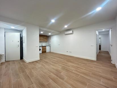 Flat to rent in  Madrid Capital  with Air Conditioner and Heating