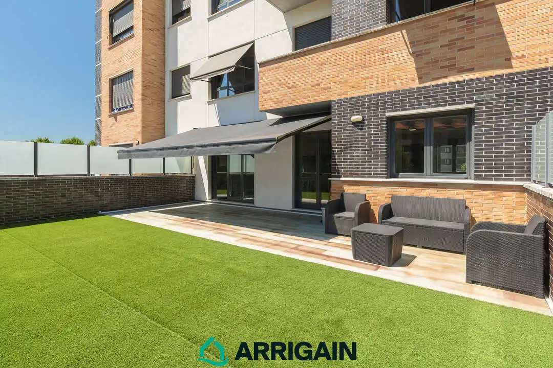 Terraza de Piso en venta en Astigarraga con Calefacción, Terraza y Trastero