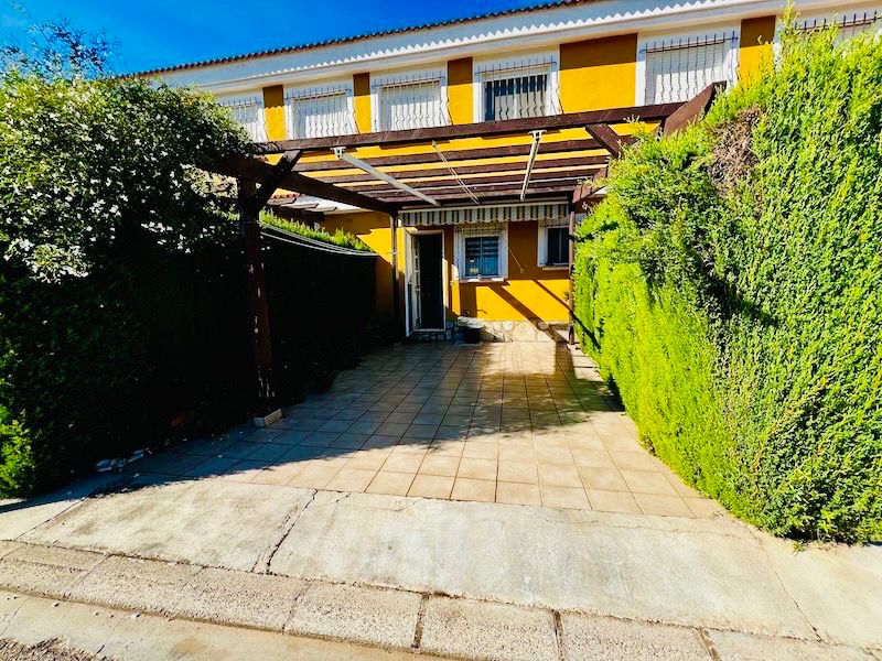 Garden of Single-family semi-detached for sale in Dénia  with Terrace, Storage room and Furnished