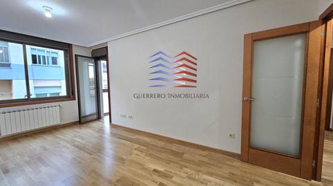 Photo 2 of Flat for rent in Calle del Río Limia, Ventiun, Ourense Capital