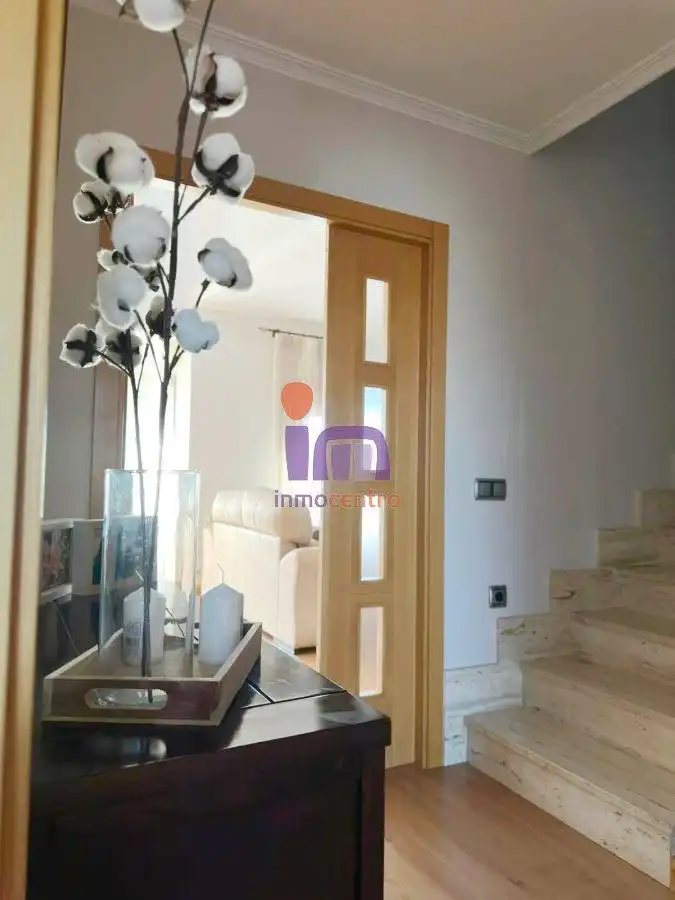 Chalet con terraza en venta en Valdepeñas, imagen 2