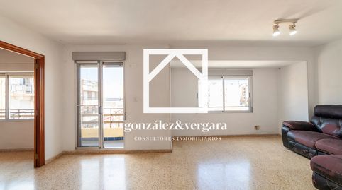 Foto 4 de Piso en venta en Carrer de Paterna, Zona Concordia, Burjassot