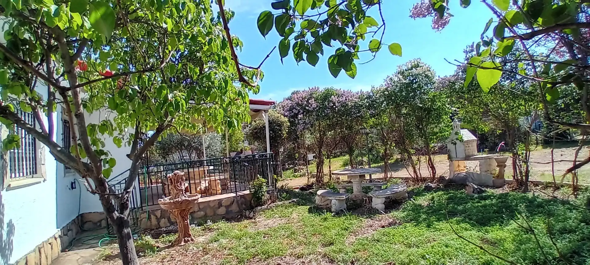 Houses for sale in Calle Acacias, 15, Hontoba