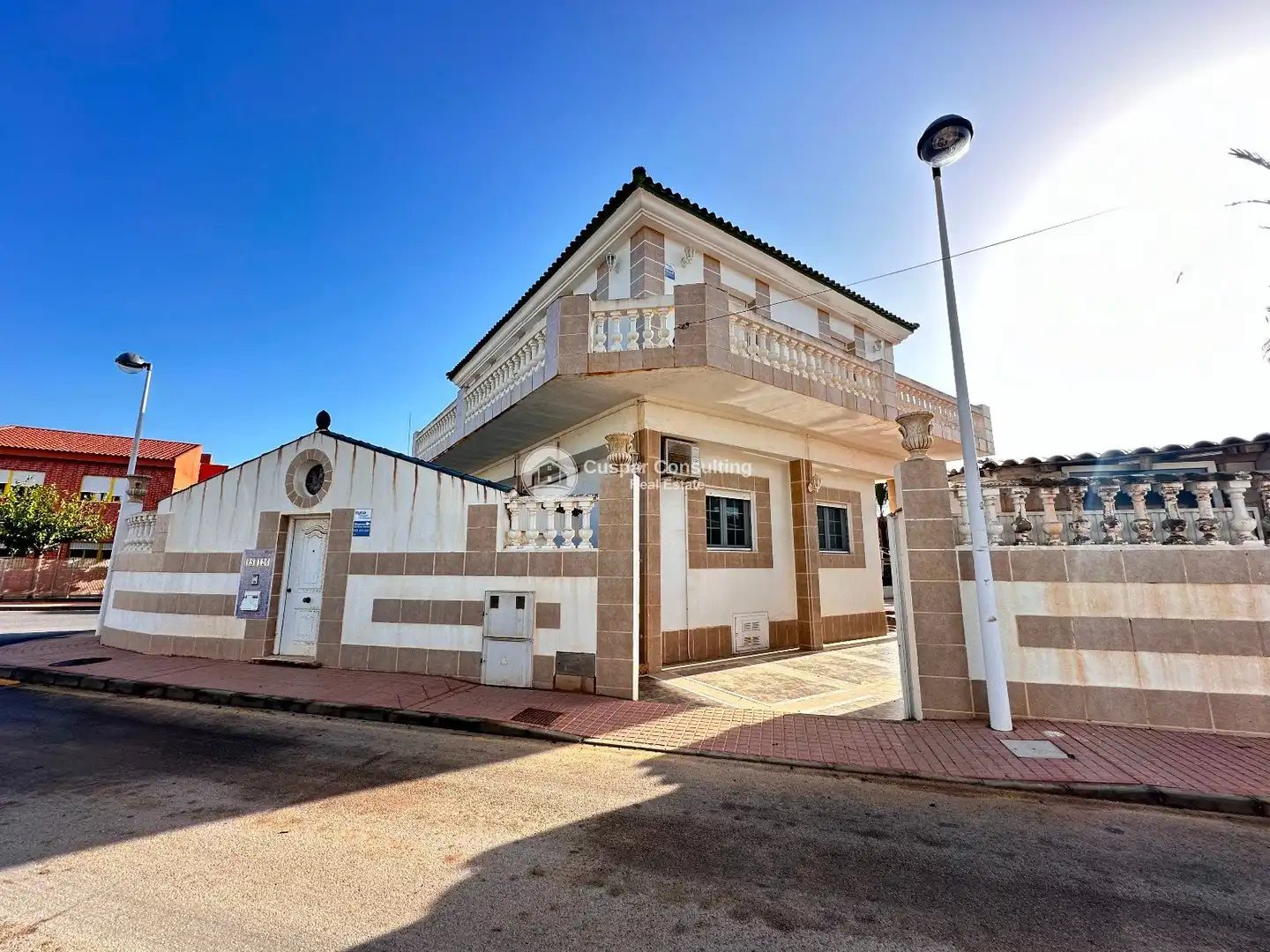 Vista exterior de Casa o chalet en venta en La Manga del Mar Menor con Calefacción, Terraza y Amueblado