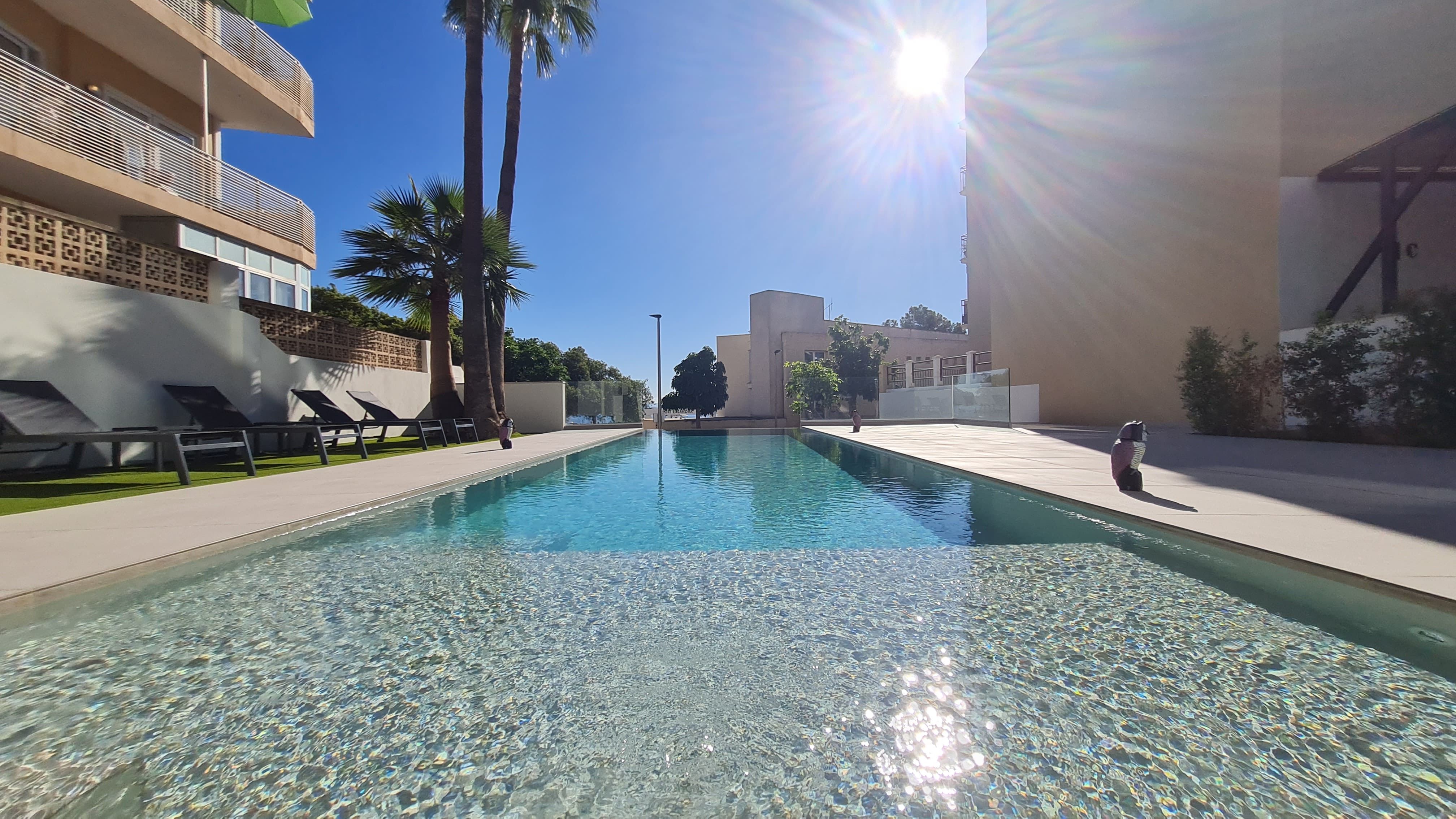 Piscina de Planta baixa de lloguer en  Palma de Mallorca amb Aire condicionat i Piscina comunitària
