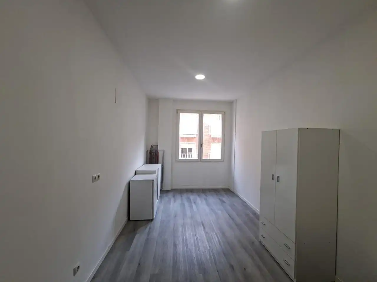 Bedroom of Study for rent in Madrid
