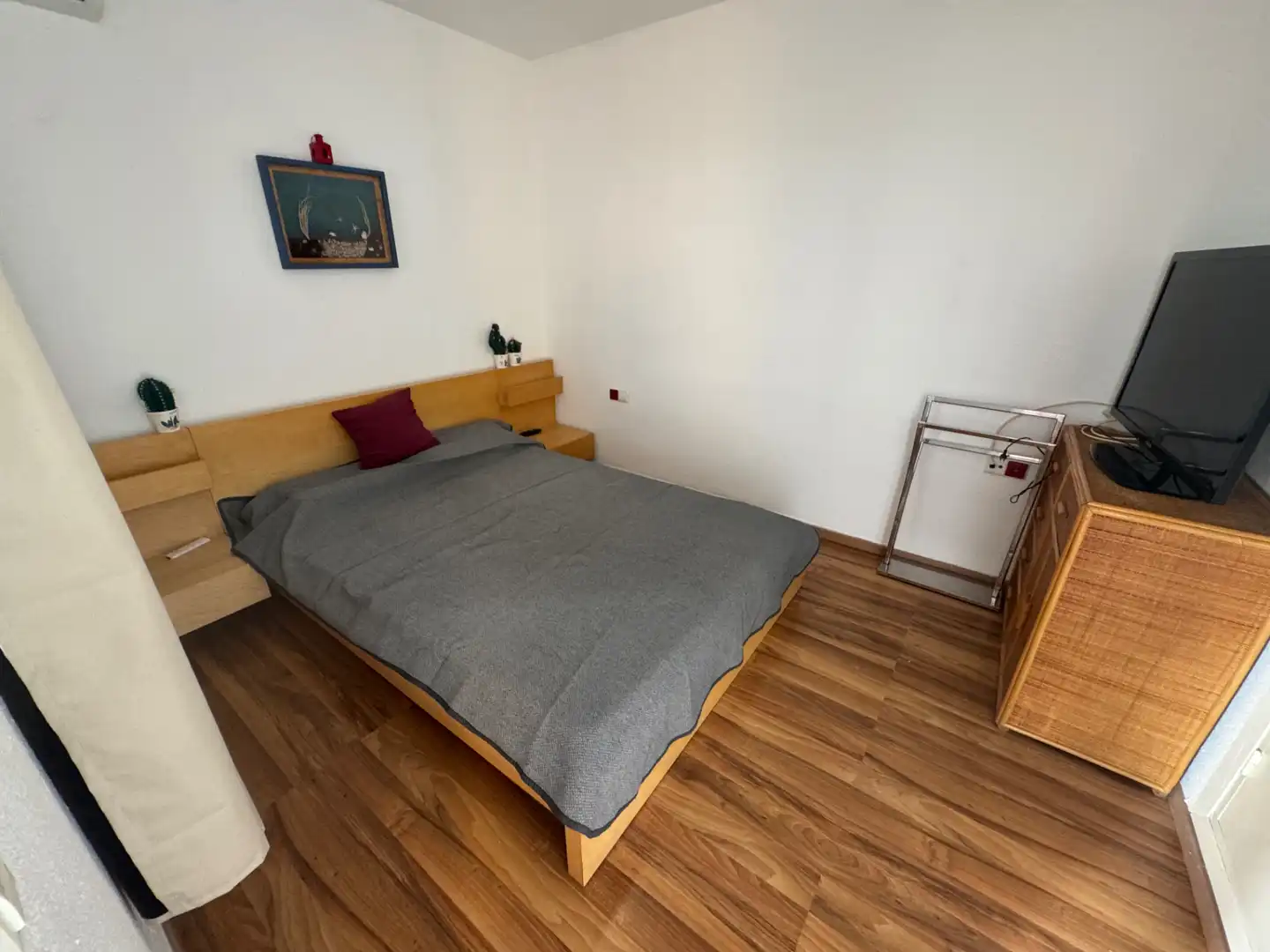 Habitación de Apartamento de alquiler en Fuengirola con Aire acondicionado, Calefacción y Terraza
