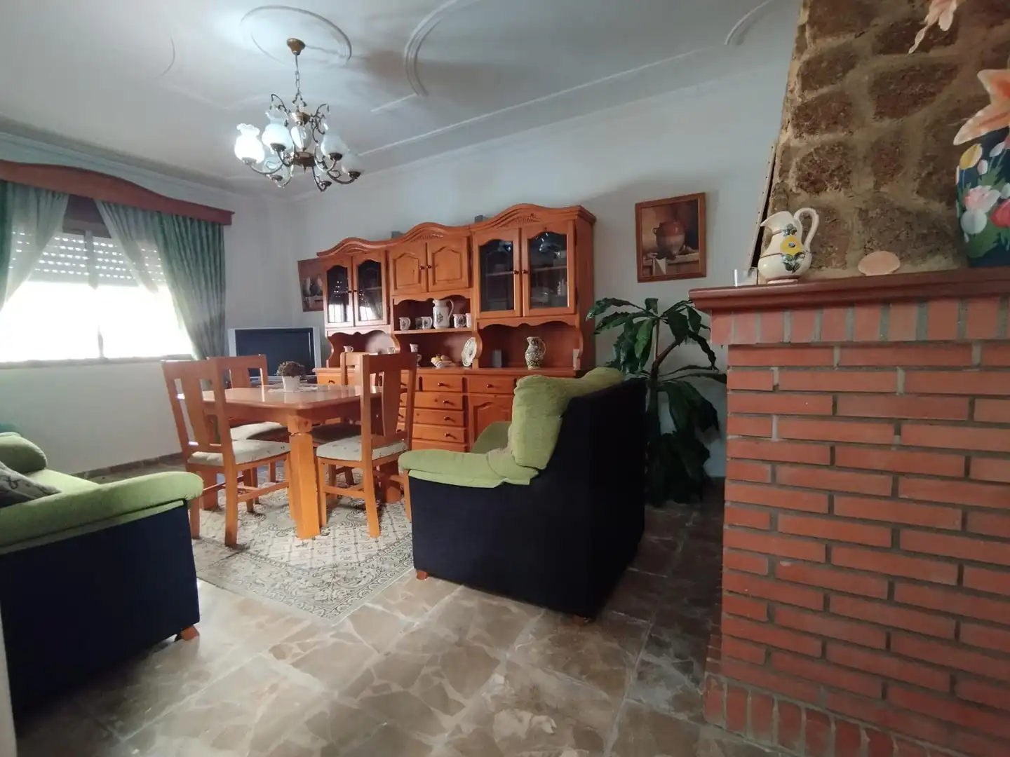 Sala d'estar de Casa o xalet en venda en Chiclana de la Frontera amb Terrassa