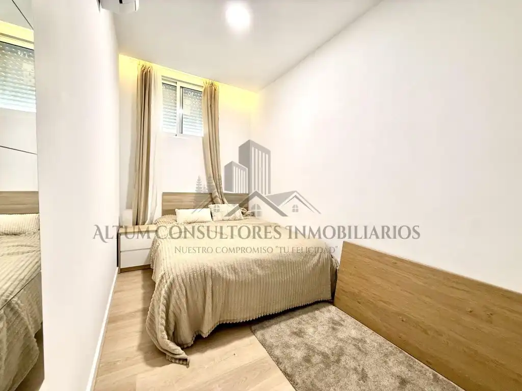 Bedroom of Flat for rent in Sevilla
