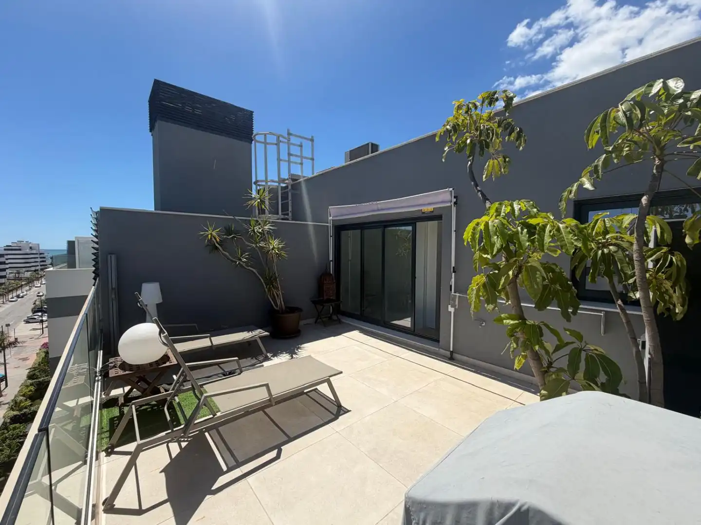 Terrasse von Dachboden zum Verkauf in Torremolinos mit Klimaanlage, Heizung und Terrasse