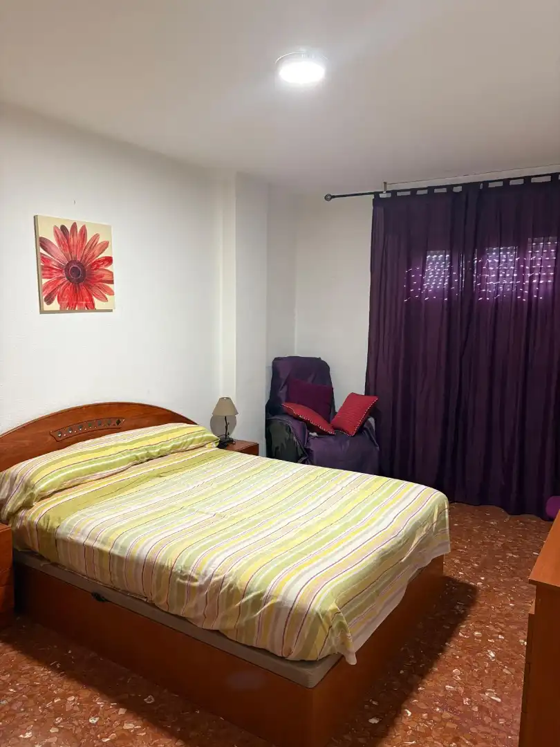 Dormitori de Pis en venda en El Ejido amb Terrassa, Moblat i Balcó