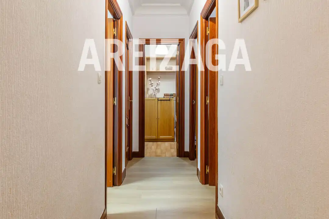 Piso en venta en Donostia - San Sebastián  con Calefacción, Amueblado y Balcón