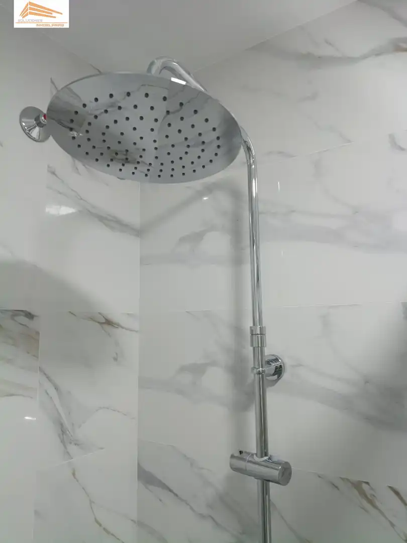 Badezimmer von Wohnung zum Verkauf in Valladolid mit Klimaanlage, Heizung und Möbliert