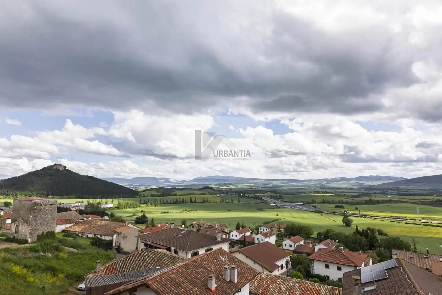 Flat for sale in Iza / Itza  with Heating, Parquet flooring and Storage room