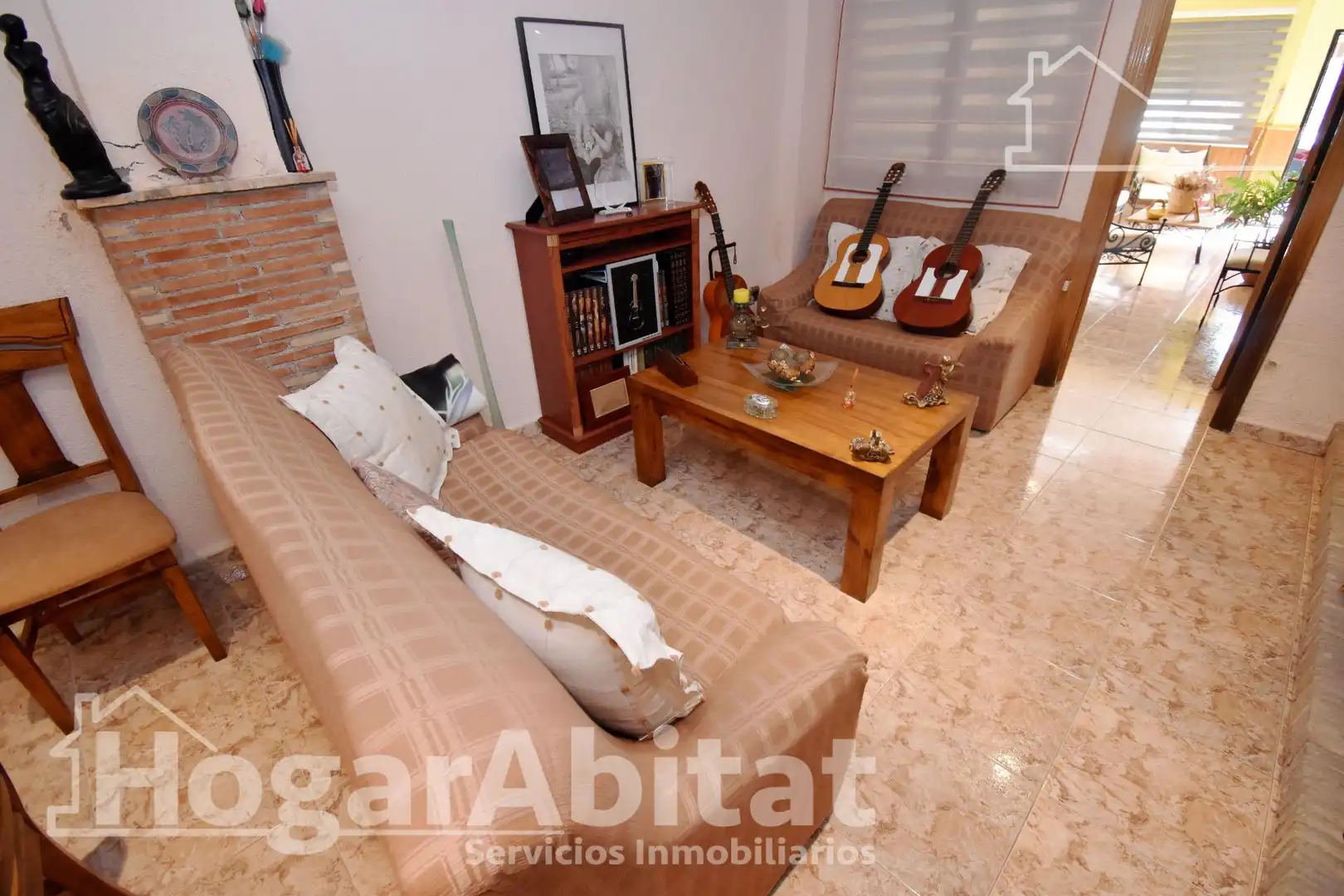 Sala de estar de Casa o chalet en venta en Almazora / Almassora con Terraza y Jacuzzi