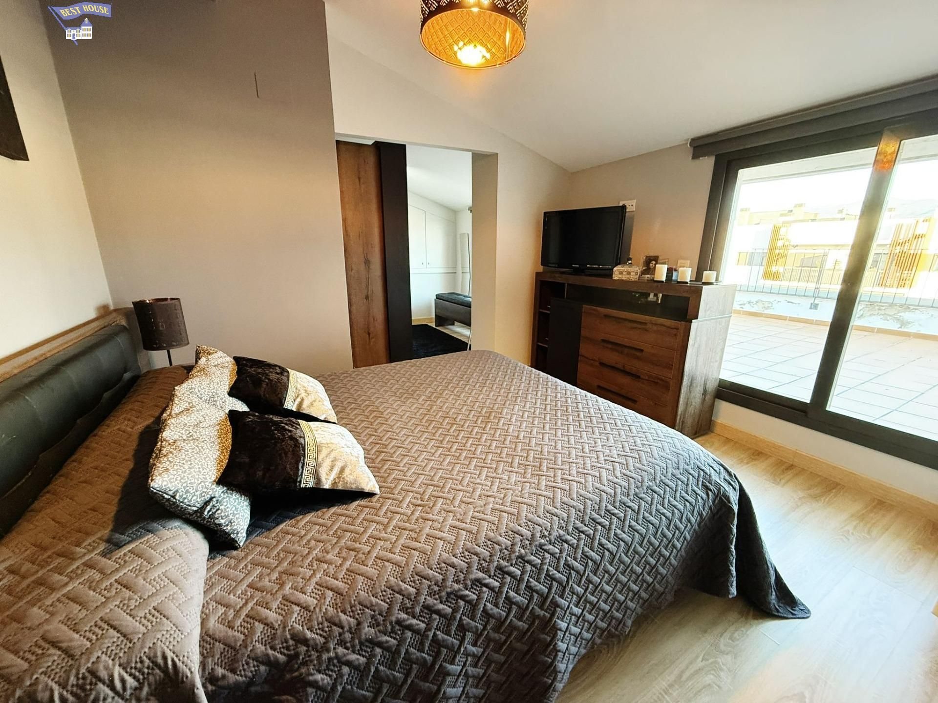 Dormitori de Dúplex en venda en Llinars del Vallès amb Calefacció, Parquet i Terrassa