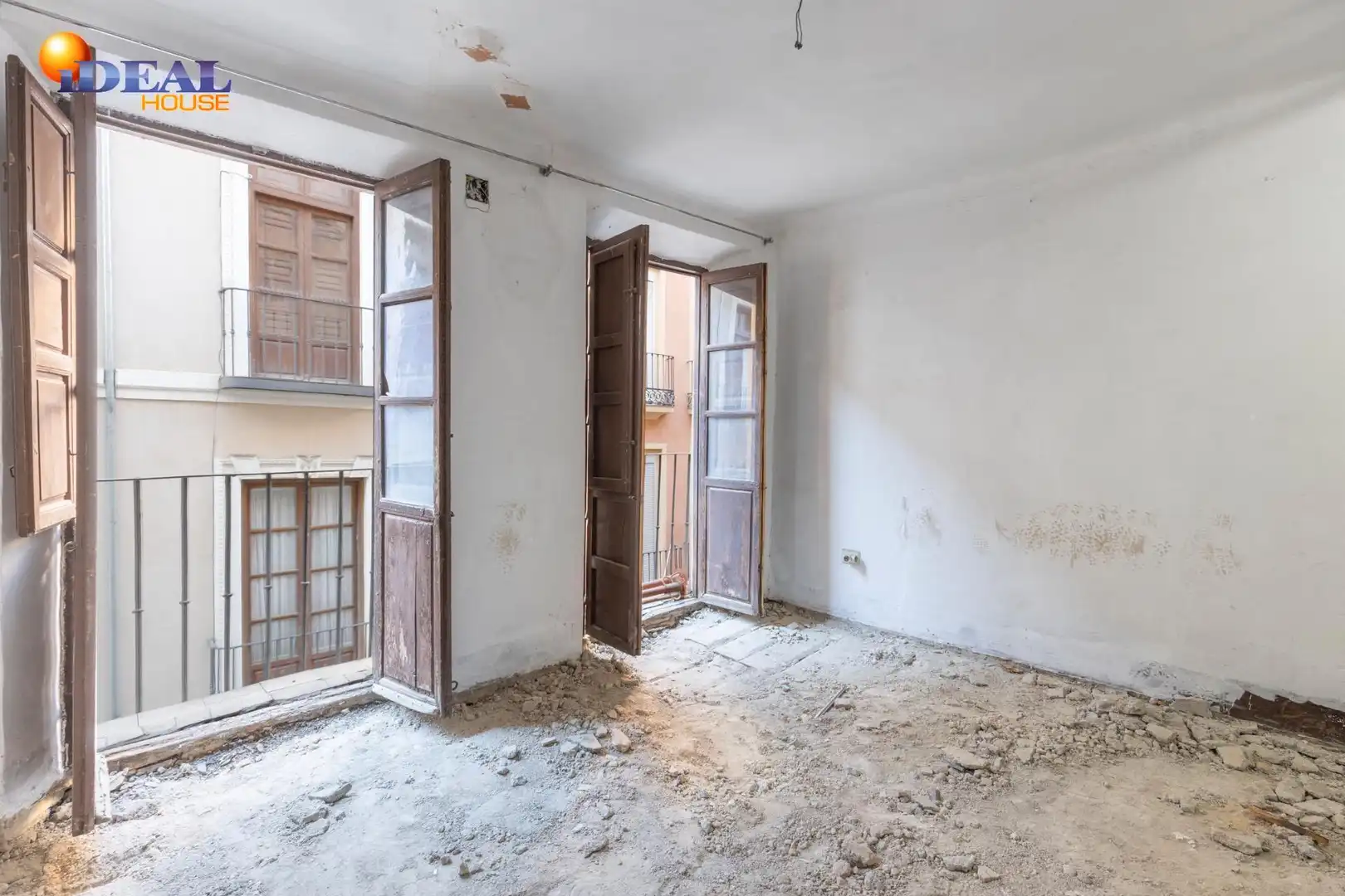 Casa con terraza en venta en Calle CONDE DE LAS INFANTAS, imagen 14