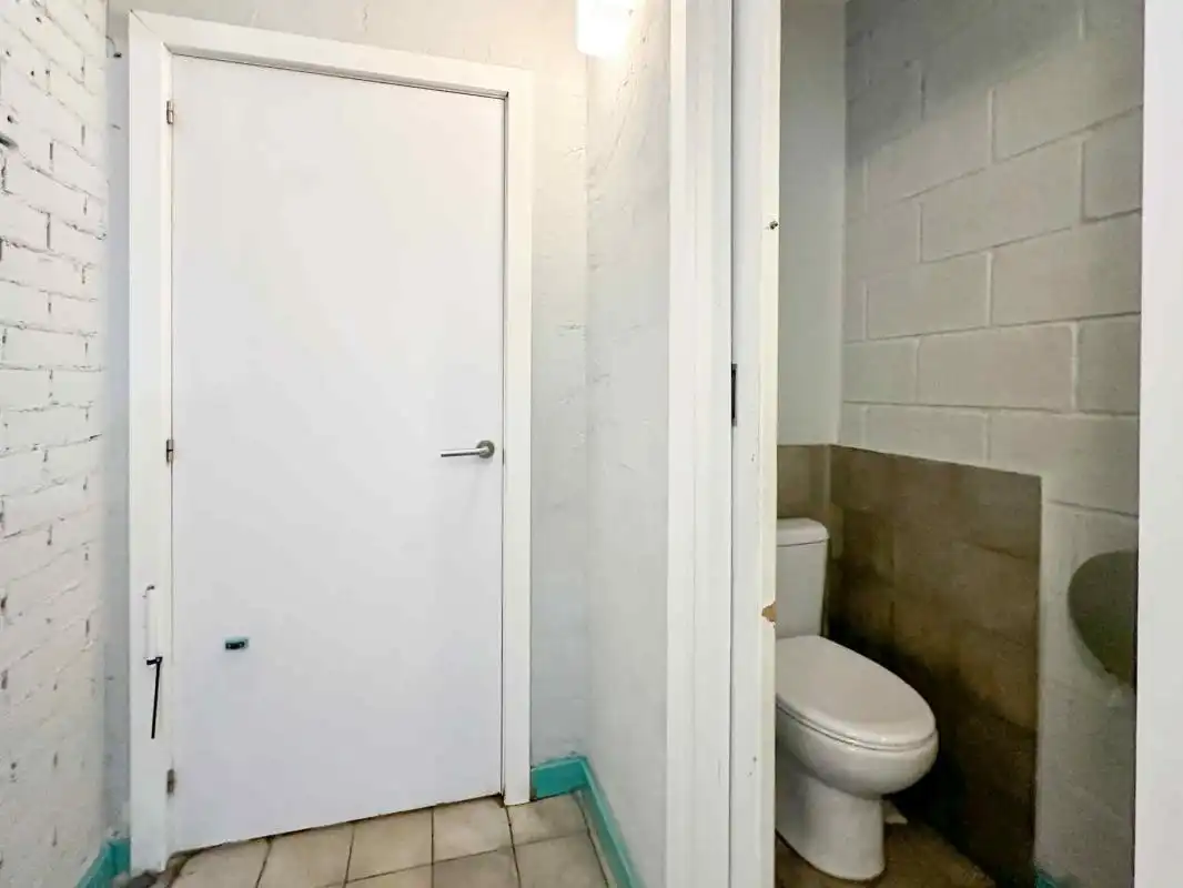 Local comercial en venda a C. de Melilla, imagen 21