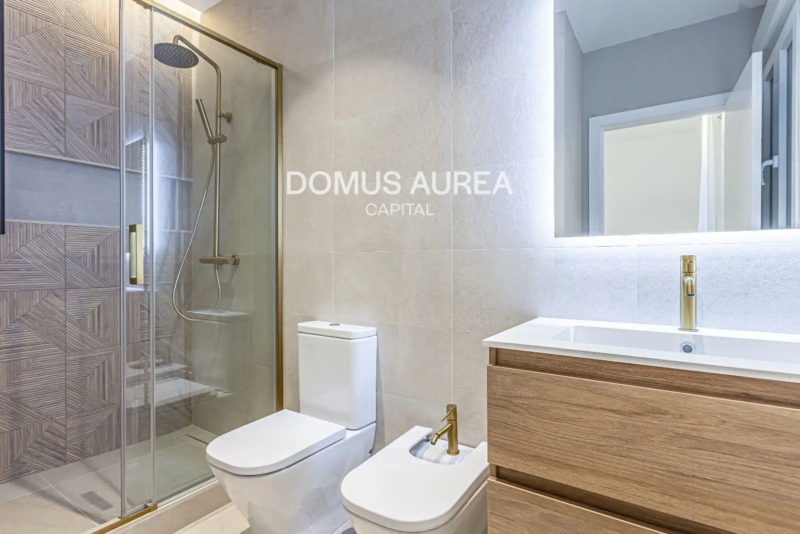 Piso en venta en Alfonso X, Almagro