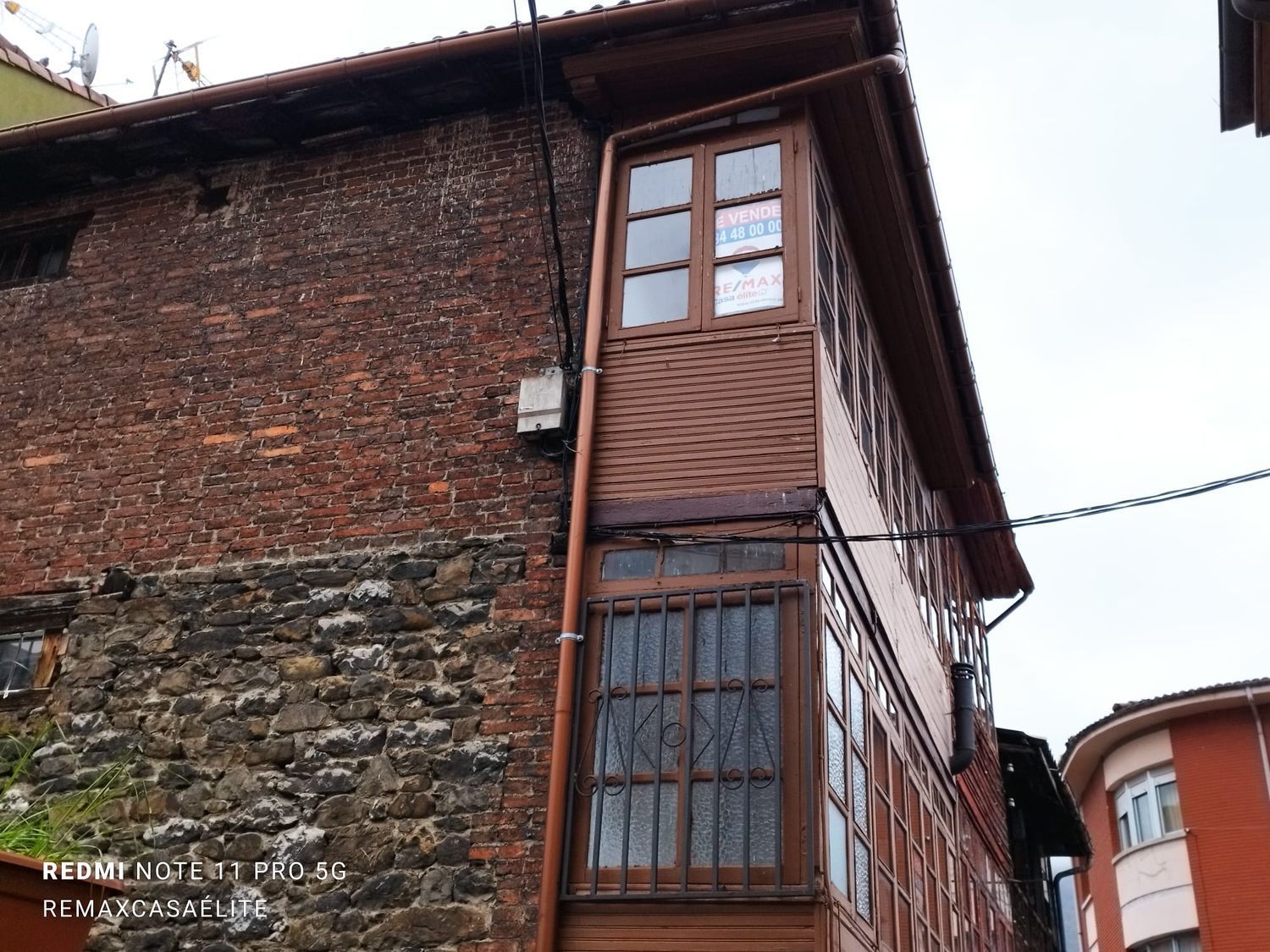 House or chalet for sale in Lena