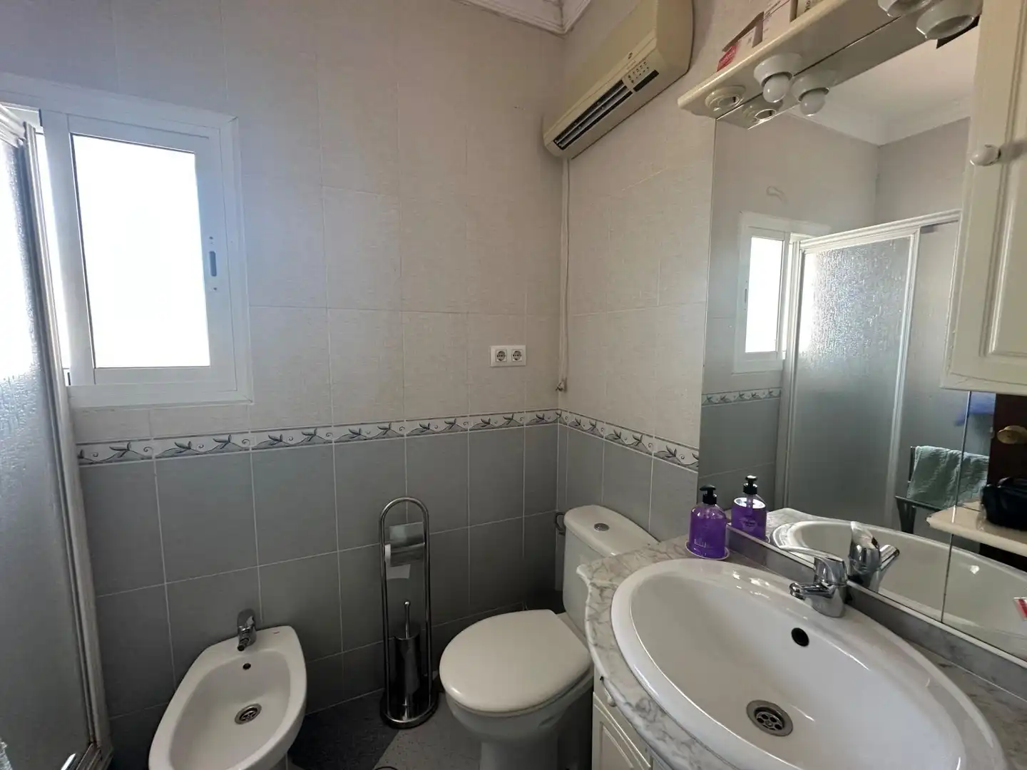 Bany de Casa o xalet en venda en Marchena