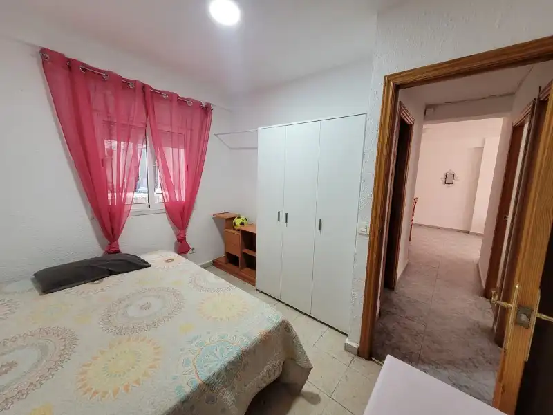 Flat for sale in Calle San Martín, 7, La Florida - Parque Norte