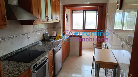 Foto 3 de Piso en venta en Rúa Entrecines, 12b, As Neves , Pontevedra
