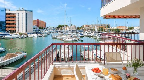 Tu rincón junto al mar en Roses terraza con vistas al canal y parking privado