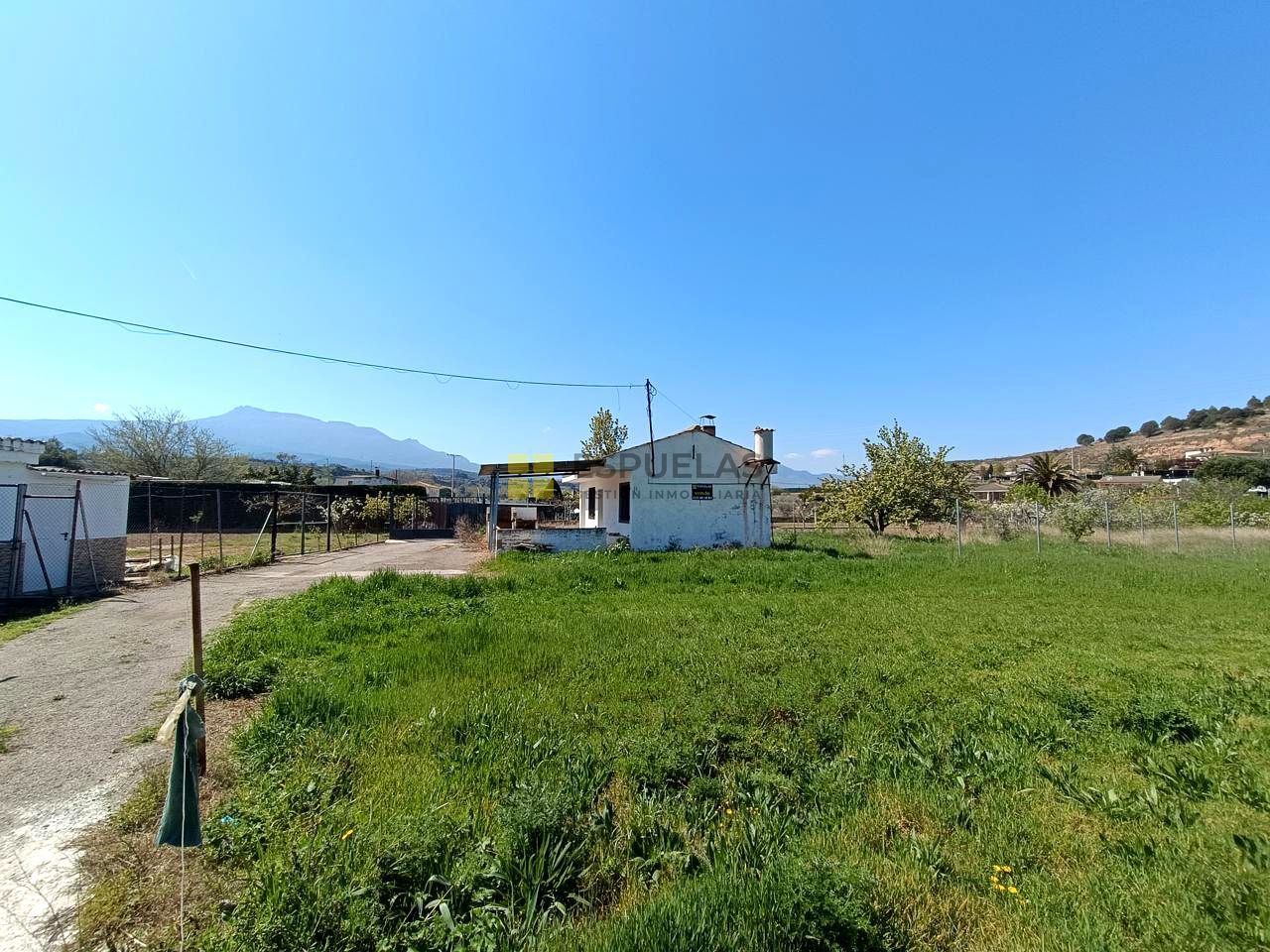 Finca rústica en venda en Arnedo amb Jardí privat
