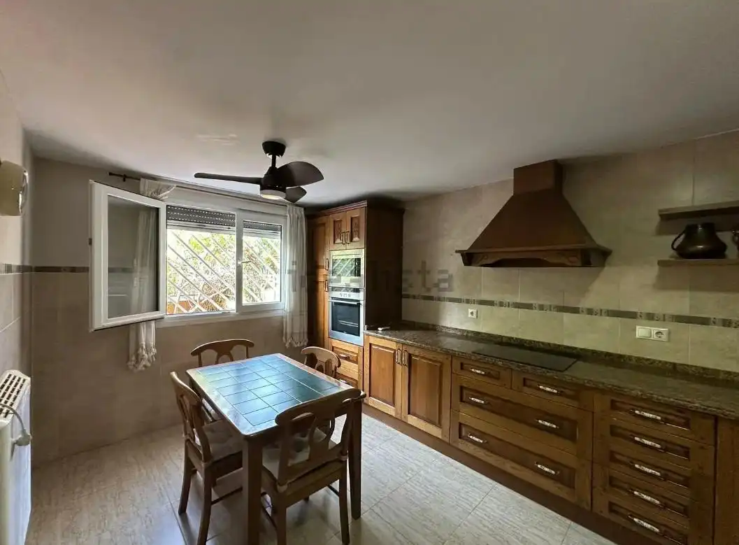 Kitchen of Detached homes for rent in Alicante / Alacant  with Air Conditioner, Heating and Private garden