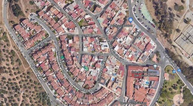 Casa adosada en Venta en San Alberto - La Alcubilla - Florisol