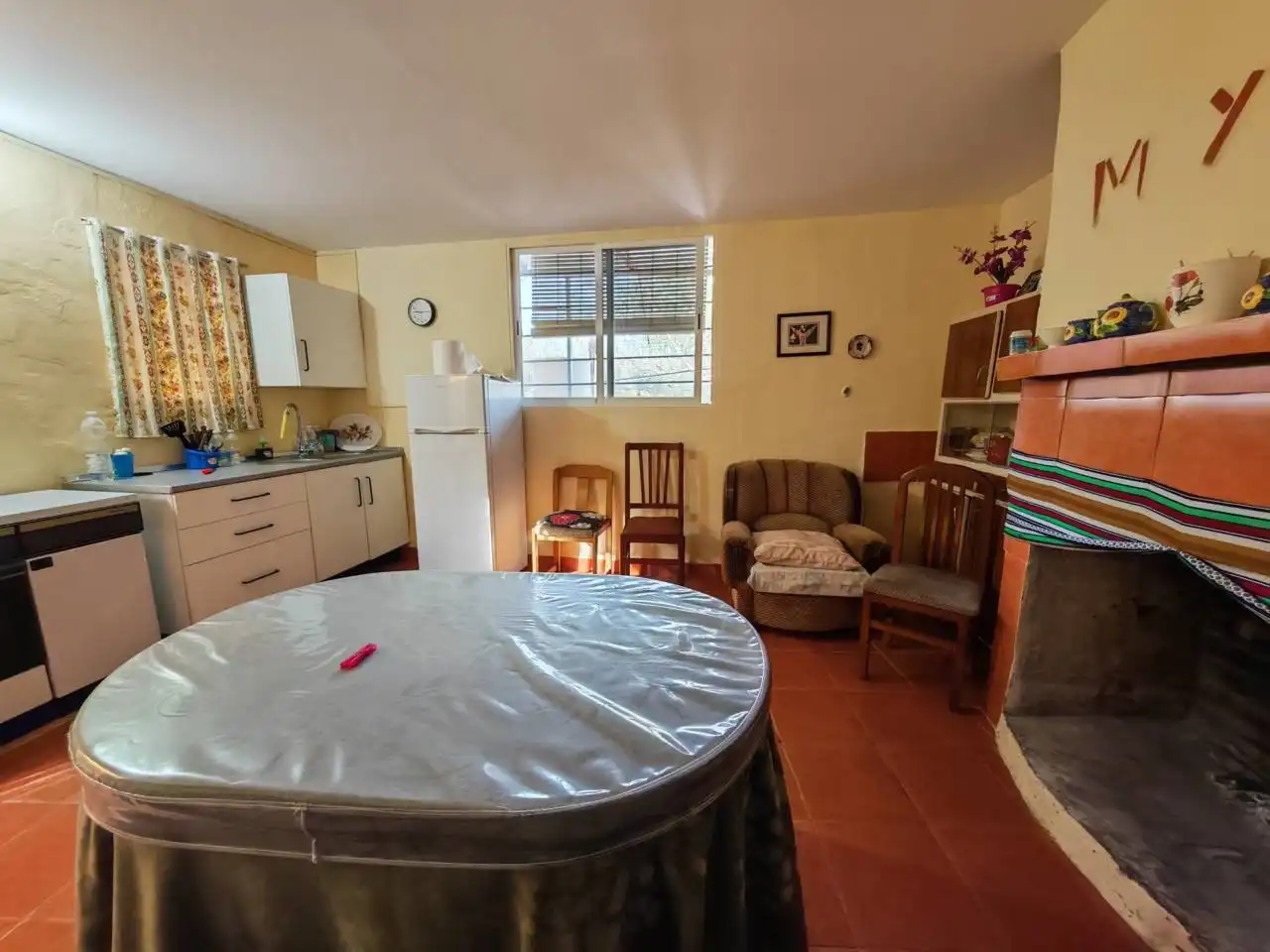 Cocina de Finca rústica en venta en Huétor Tájar con Jardín privado, Piscina y Amueblado