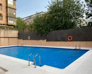 Swimming pool of Flat for sale in  Madrid Capital  with Terrace