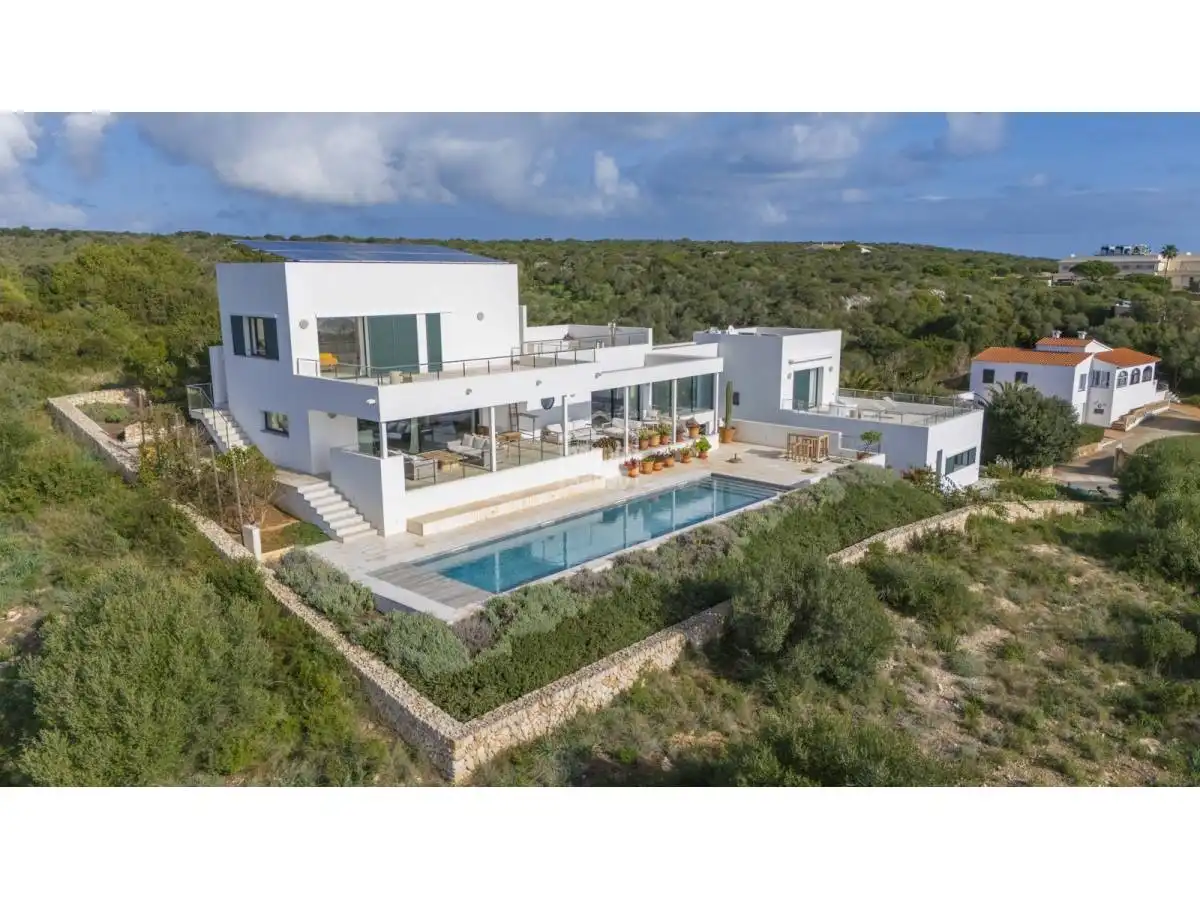 Xalet amb piscina en venda a Biniancolla - Punta Prima