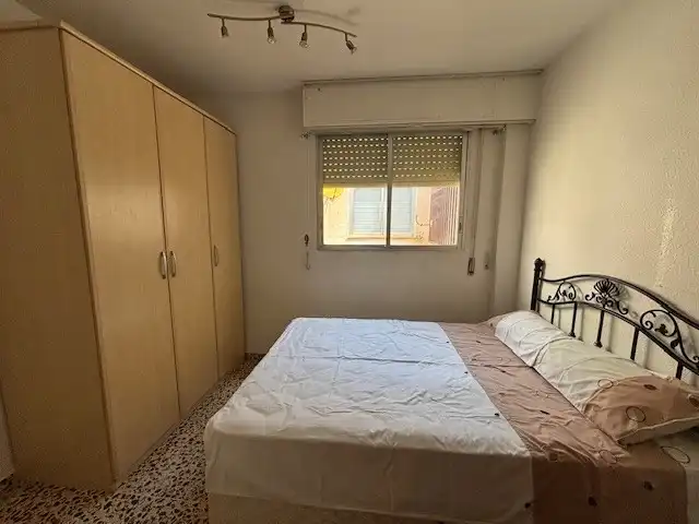 Flat for sale in Salinas