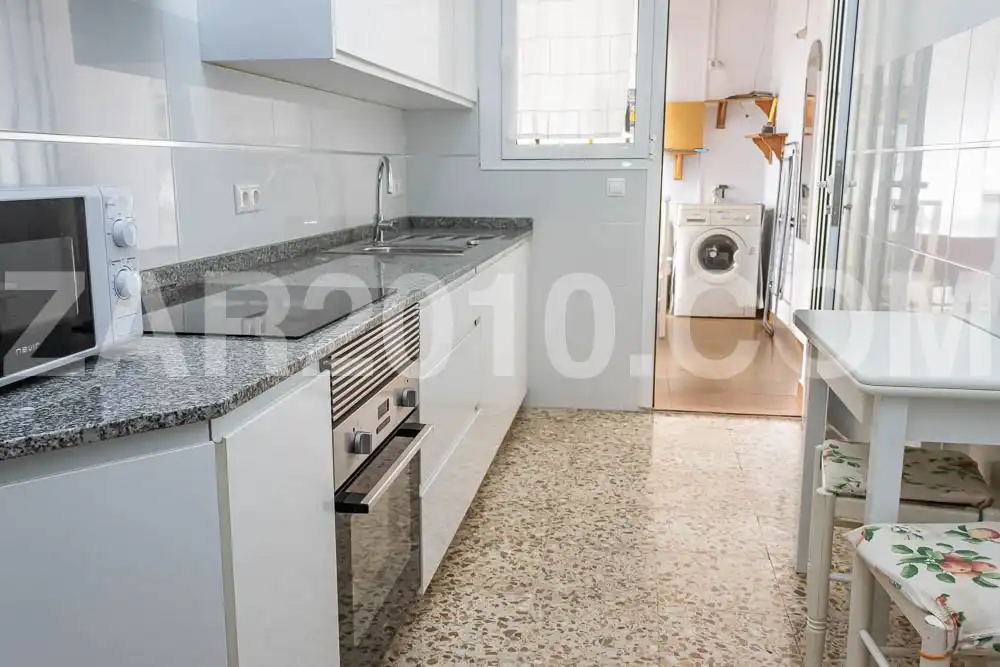 Cocina de Piso en venta en Garrucha con Terraza, Amueblado y Horno