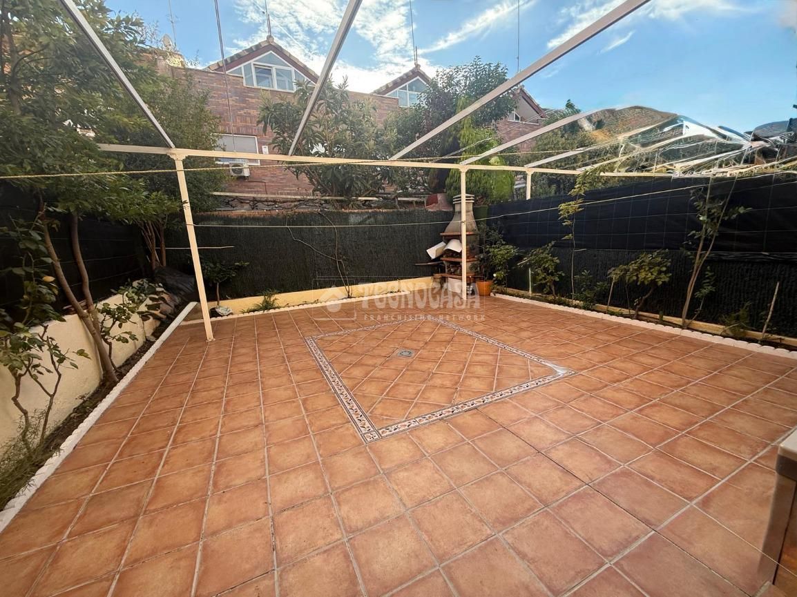 Jardí de Casa adosada en venda en Valdemoro