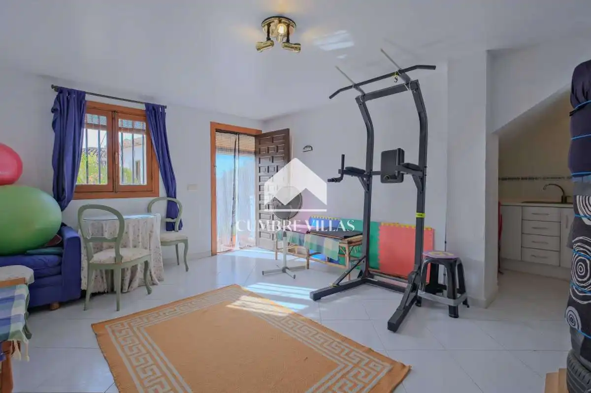 Sala d'estar de Casa o xalet en venda en Salobreña amb Terrassa, Internet i Piscina comunitària